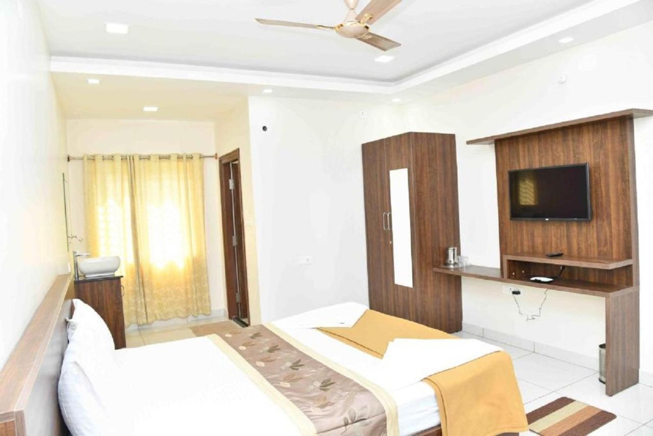 Ssr Residency Hotel Mandya ภายนอก รูปภาพ