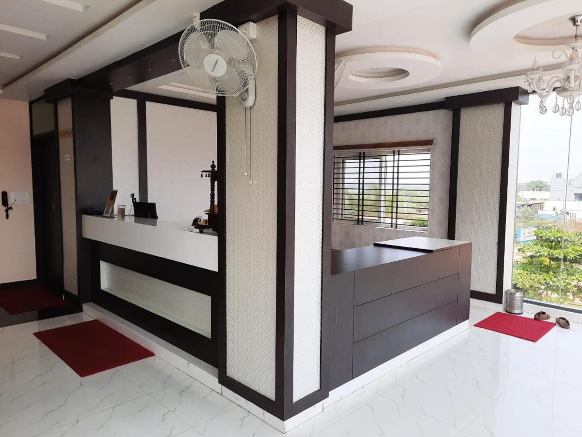 Ssr Residency Hotel Mandya ภายนอก รูปภาพ